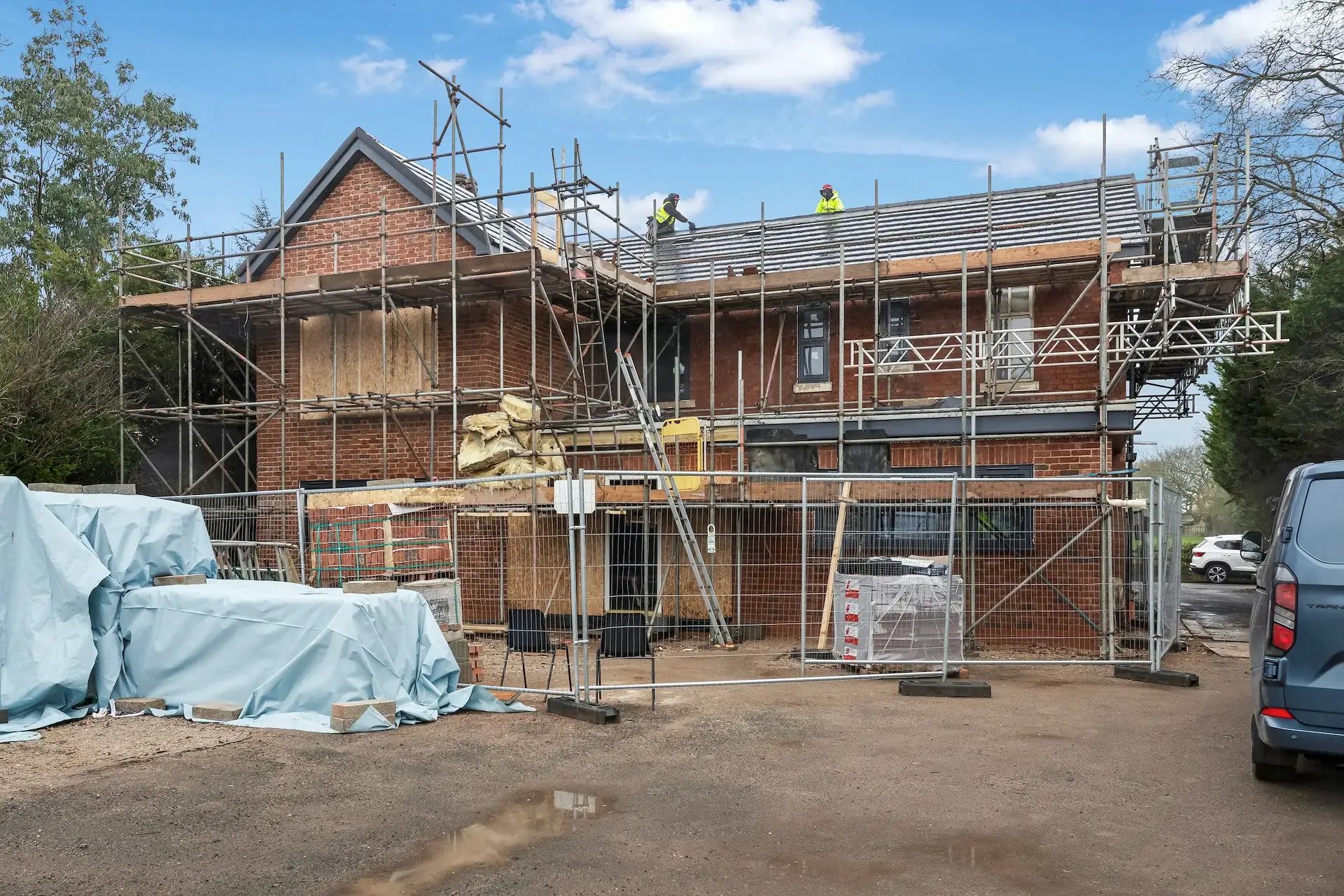 Gable in scaffold - Oaklea Farm Preston home extension builders