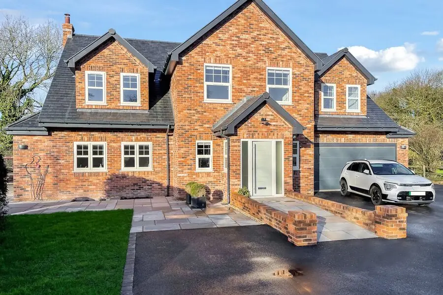 Mount Farm Full custom house new build in preston